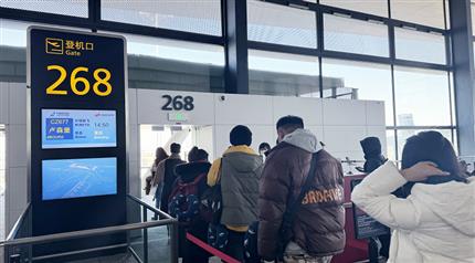 中盧進入直飛時代 兩翼俱豐！鄭盧“空中絲路”客運首航